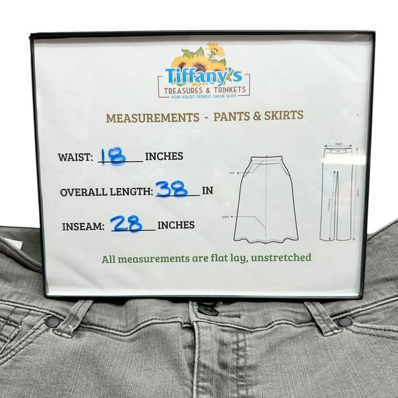 Torrid Denim Jeggings Womens 18R Gray 3 Button and Zip Fly Pockets - Picture 6 of 8